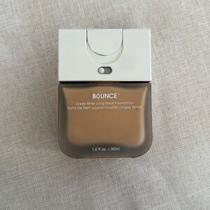 Beauty Blender Bounce Foundation